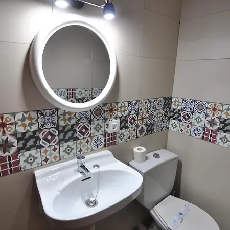 Rnet - 2-1-6 Apartman