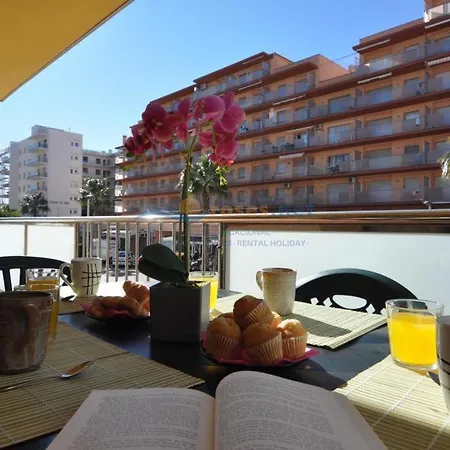 Rnet - 2-1-6 Apartman